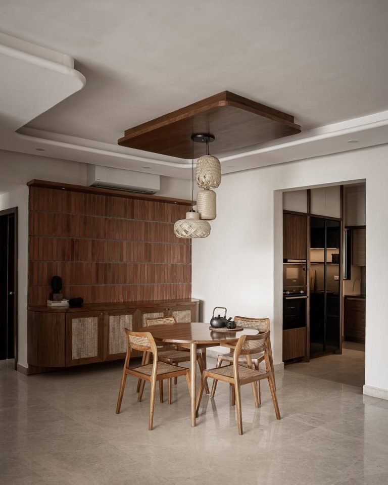 20 Stunning Organic Modern Dining Rooms to Inspire Your Home