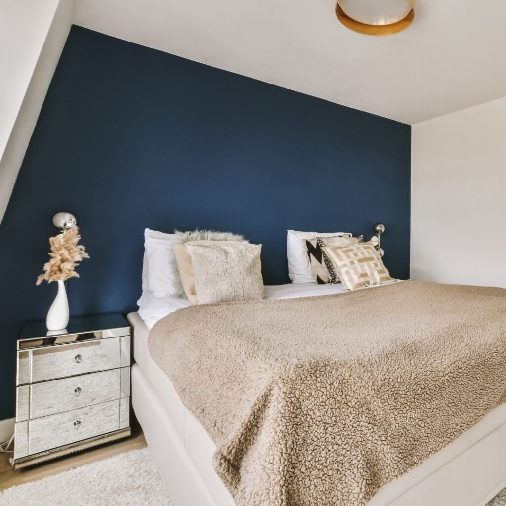 Budget-Conscious DIY Bedroom Decorating