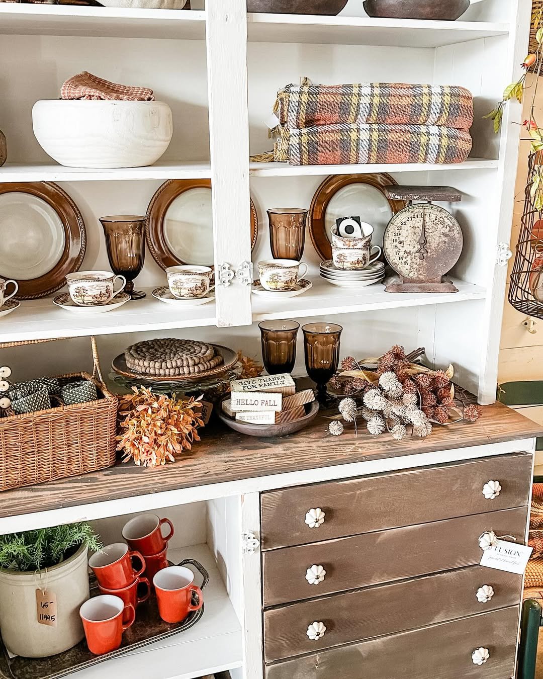Burlap for Rustic Touches fall cozy Kitchen