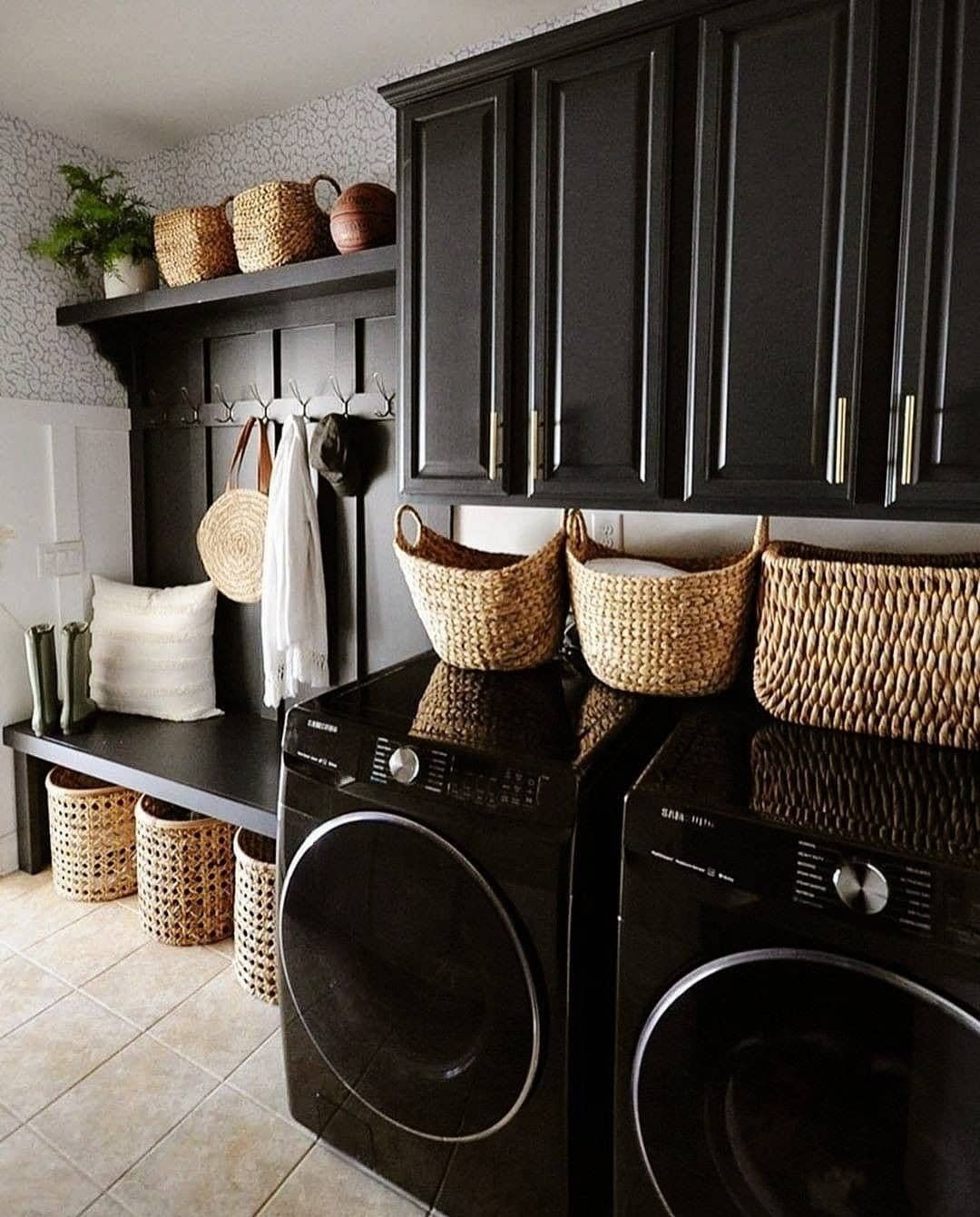 L-Shaped Laundry Room Layout
