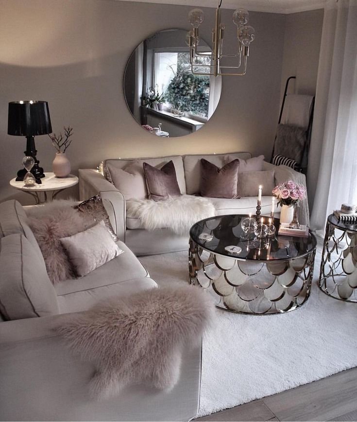 Decorative Metallic Accents
