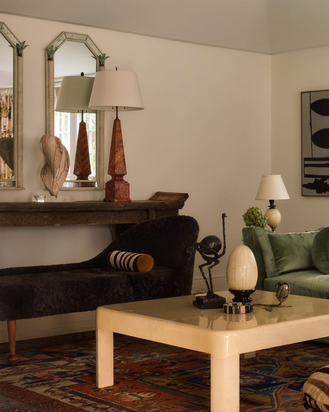 Retro Revival Lounge