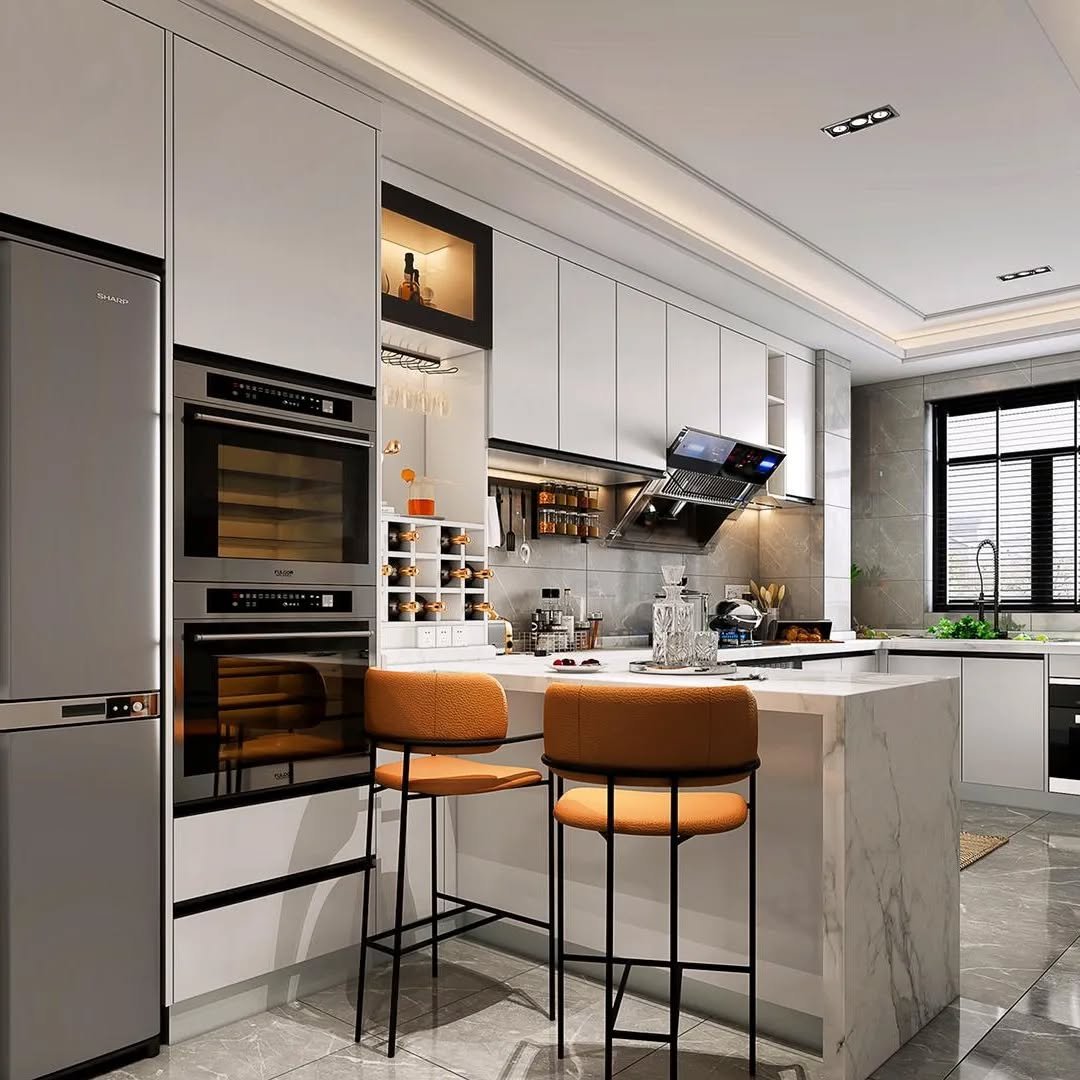 Eat-In Small Kitchen With U-Shaped Layout And A Peninsula