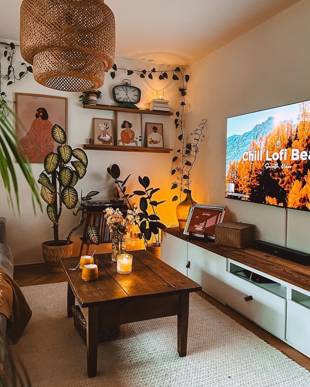 Fall-Themed Gallery Wall Fall Living Room