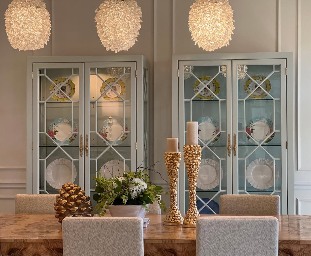 China Cabinets Farmhouse Dining Room