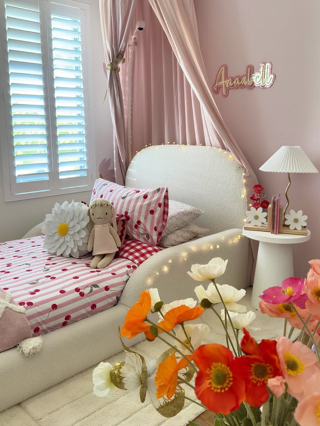 Curtain Canopy Dreams for Girly Apartment