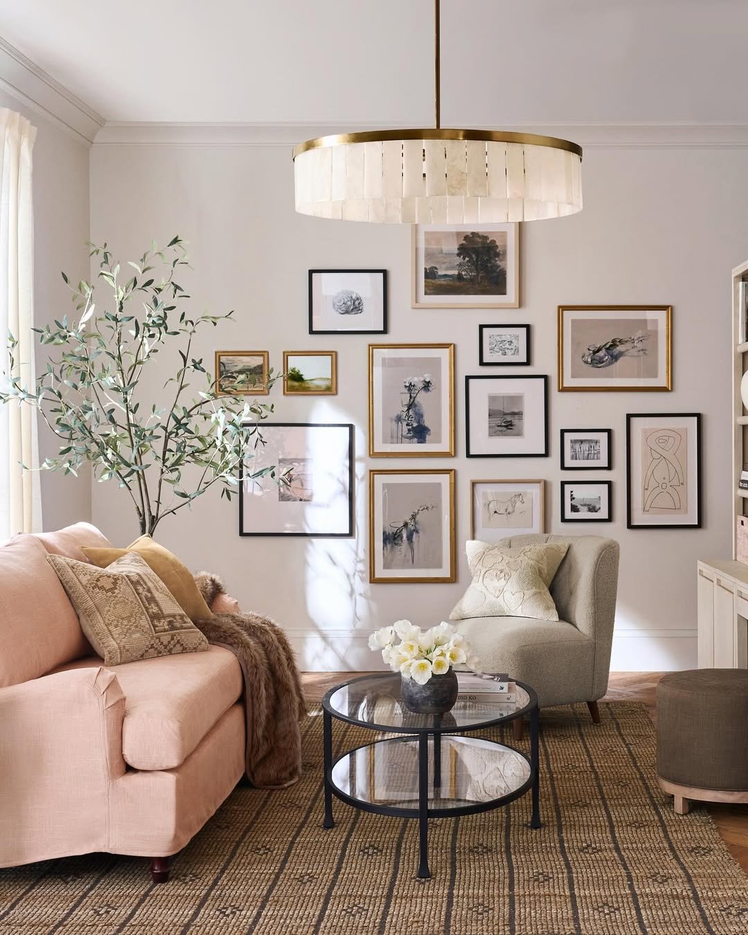 Gallery Wall of Memories Girly Apartment