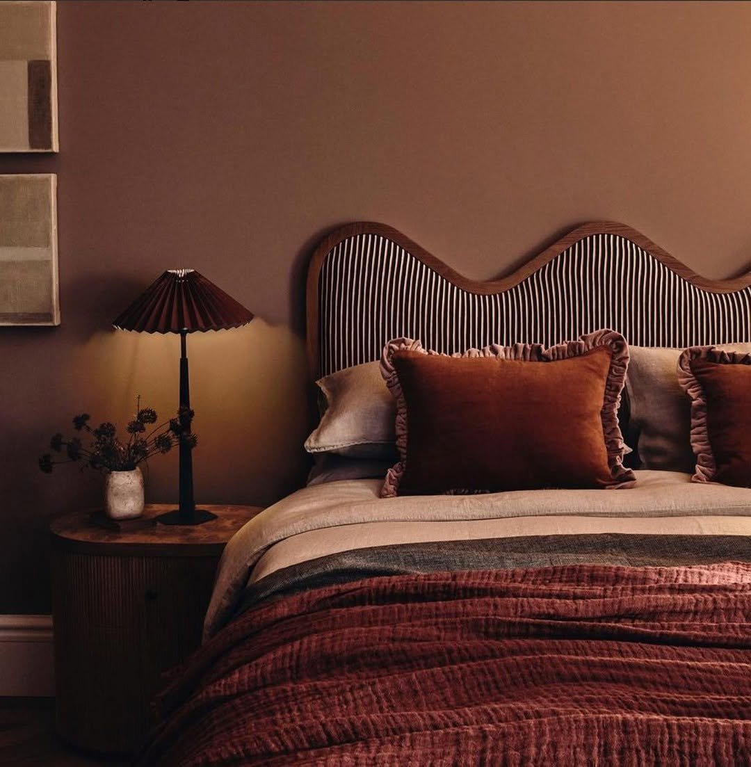 Moody Colors with Textures and Materials