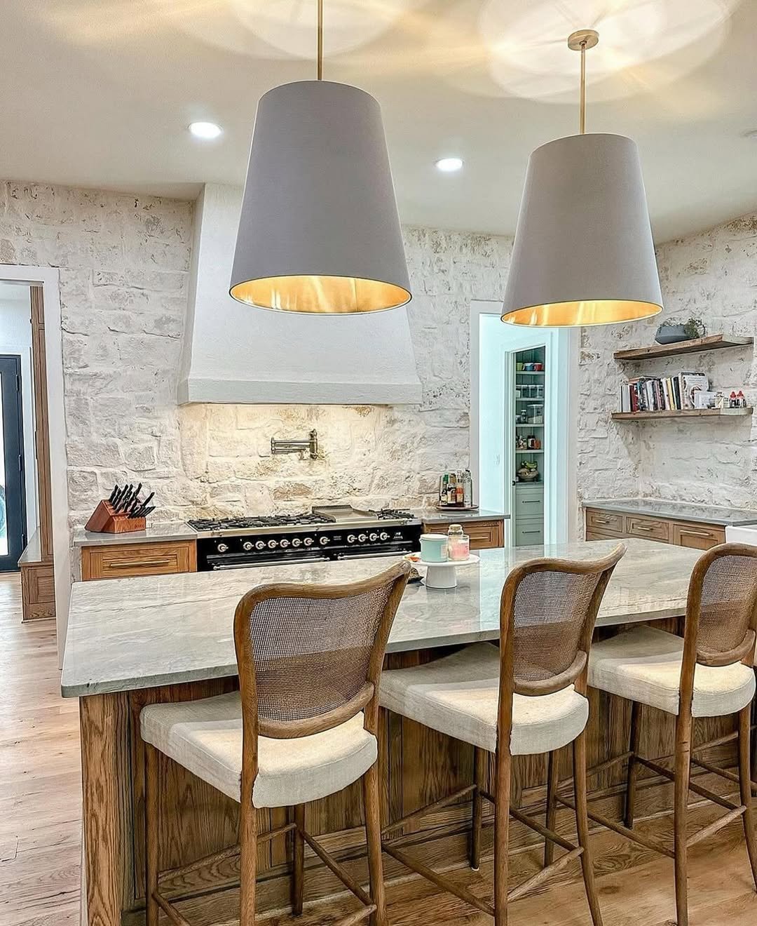 Statement Lighting Dining Area Ideas
