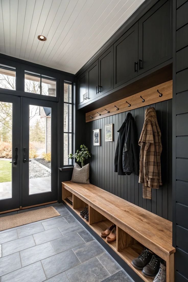 Bold and Beautiful Entryway and Mud Room Ideas
