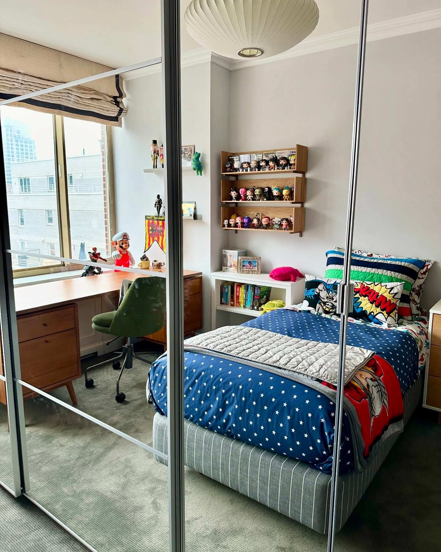 Kids’ Room Organization Tween-Friendly Space with Grown-Up Style