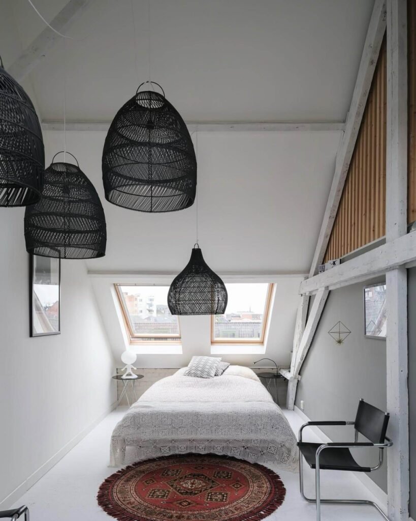 Scandinavian Low Attic Bedroom Ideas