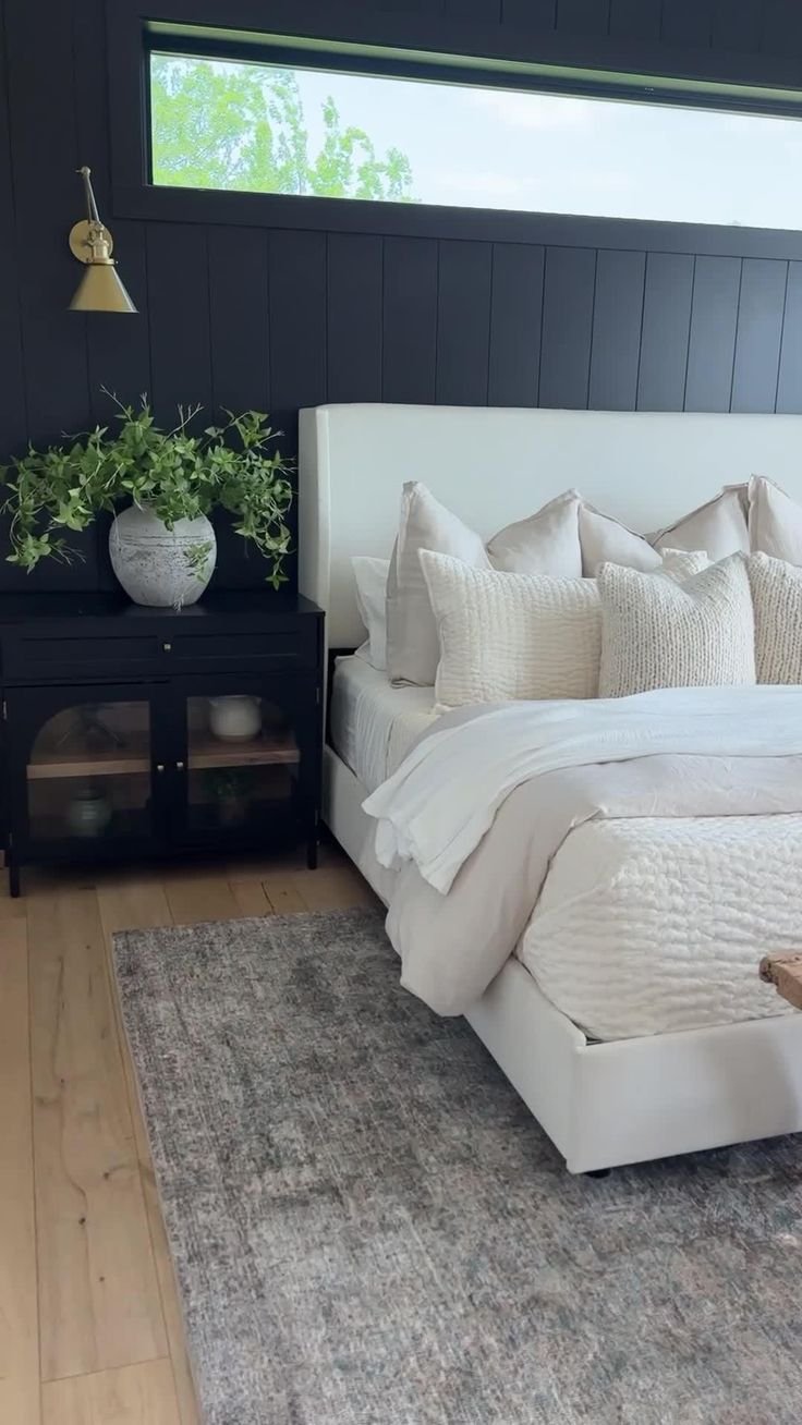 Modern Minimalistic Luxury Bedroom Decor