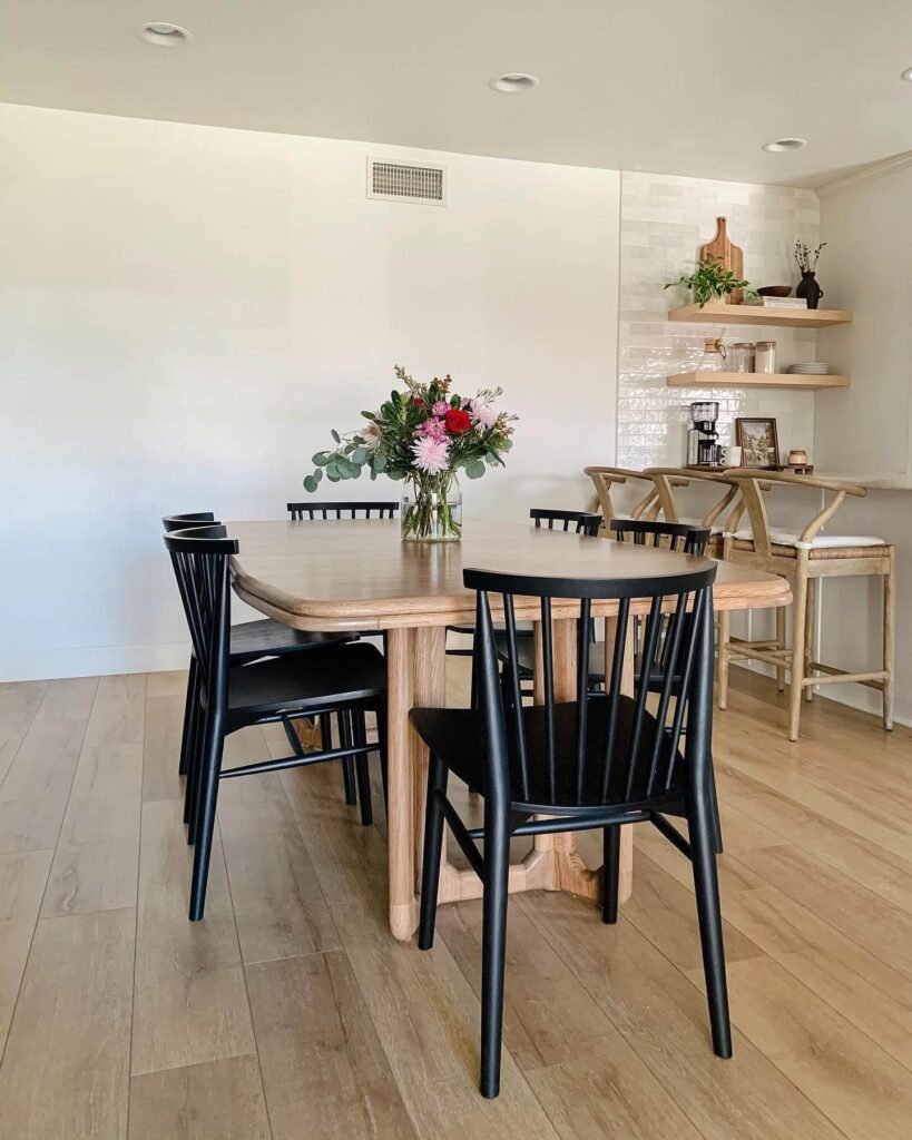 23 Brilliant Small Dining Room Ideas to Maximize Style and Space - DIY ...