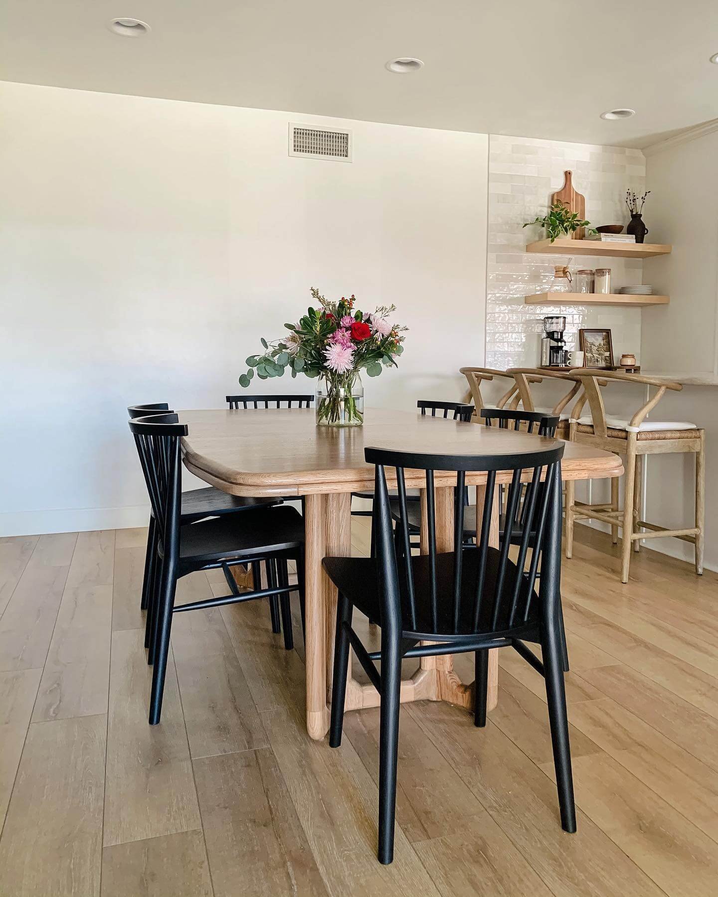 Minimalism Speak Volumes with Small Dining Room 