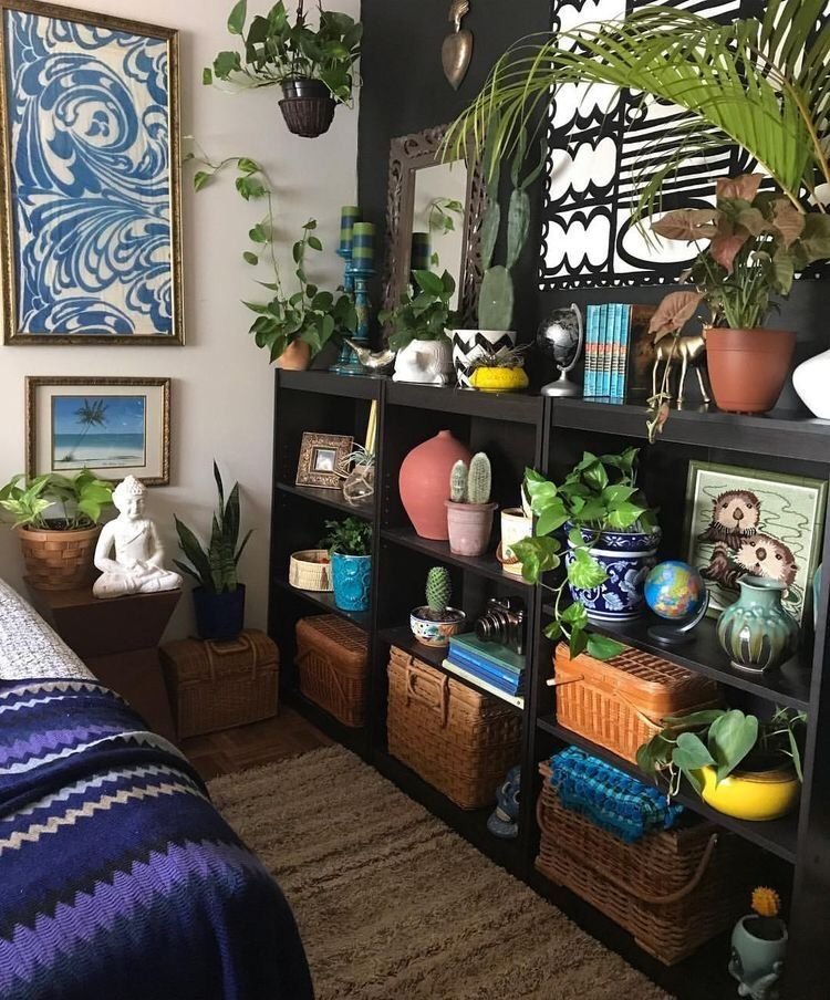 Small Bedroom Organization Ideas