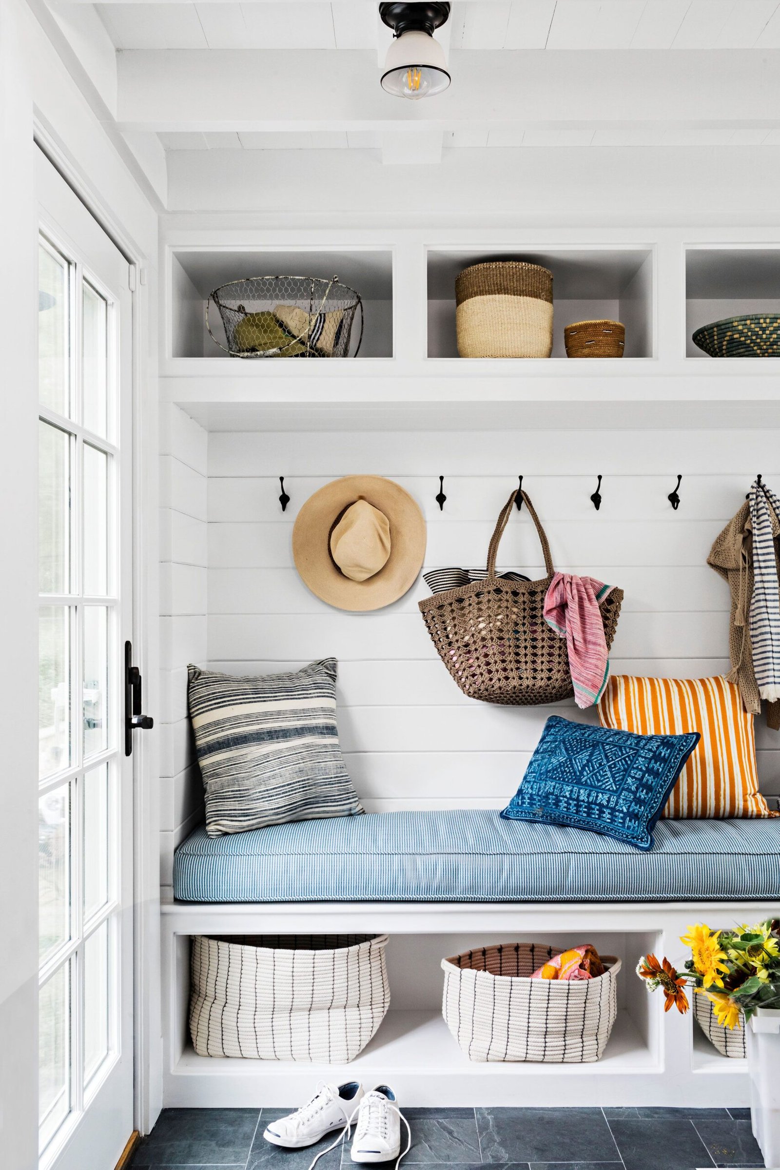 The Ultimate Guide to Stunning Entryway and Mud Room Ideas - Charming Rustic Touches