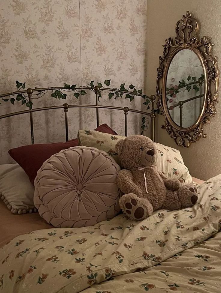 Elegant Accessories in Dark Academia Aesthetic Bedroom
