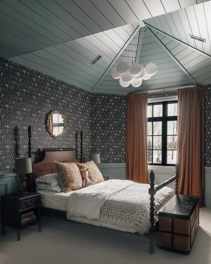 Cozy Moody Cottage Bedroom Hacks Reading Nook