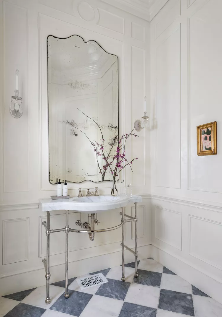 Subtle Floral Patterns for French Farmhouse Bathroom