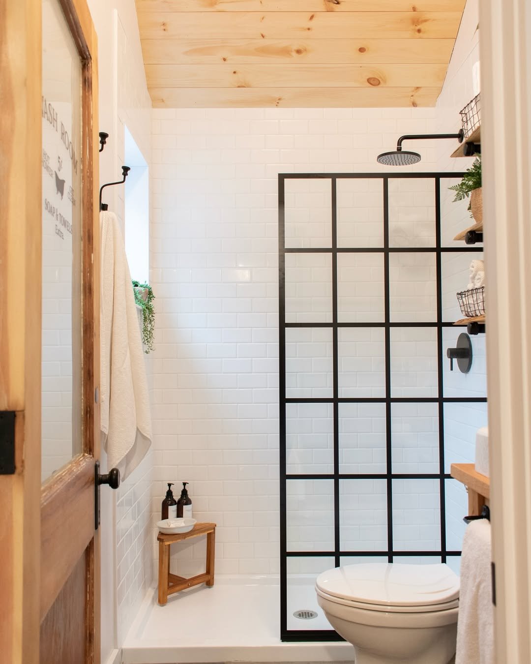 Wainscoting Details for Parisian Bathroom